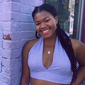 Meet your Posher, Vanessa